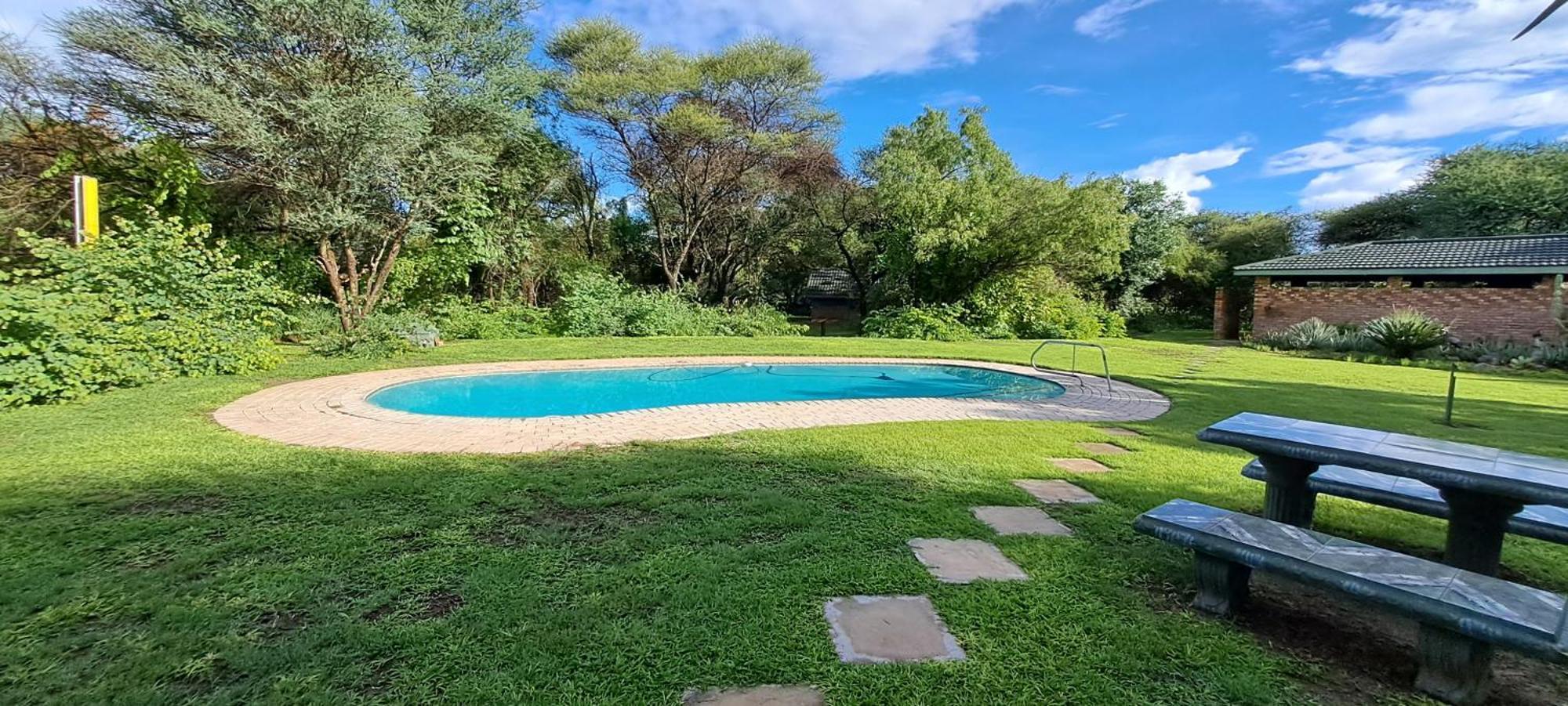 Woodlands Stop Over And Lodge Francistown Exterior photo